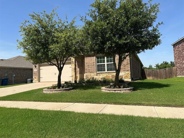 Building Photo - 1013 Riverstone Trl