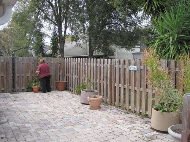 Building Photo - 5415 Rutland Ct