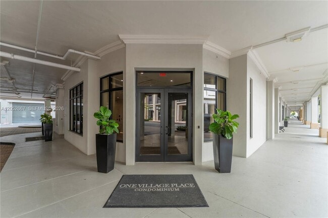 Building Photo - 4100 Salzedo St