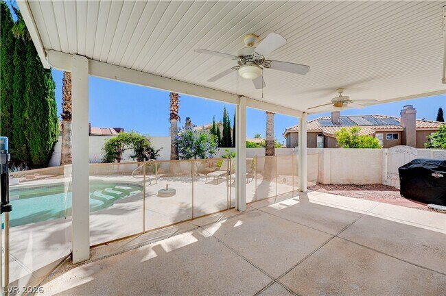 Building Photo - 2704 Fire Water Ct