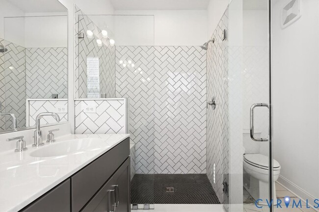 Building Photo - 1722 Old Brick Rd