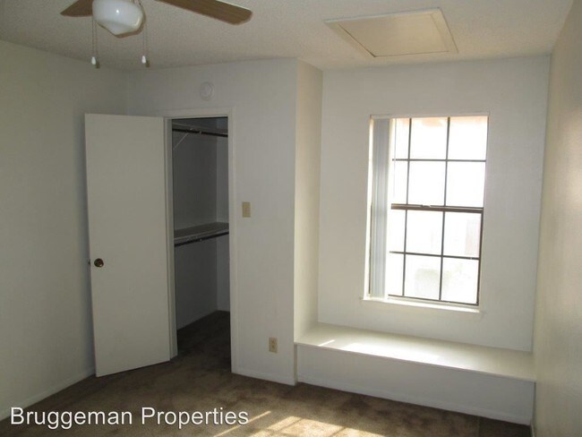 Building Photo - 101 S Twin Creek Dr