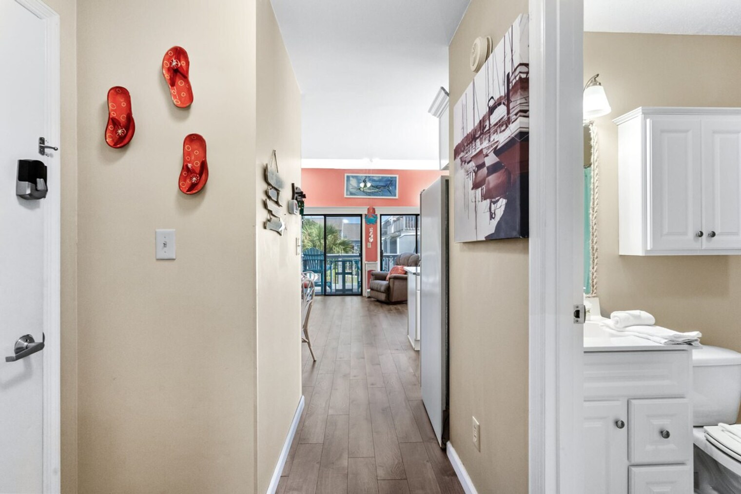 Building Photo - 1850 Colony Dr