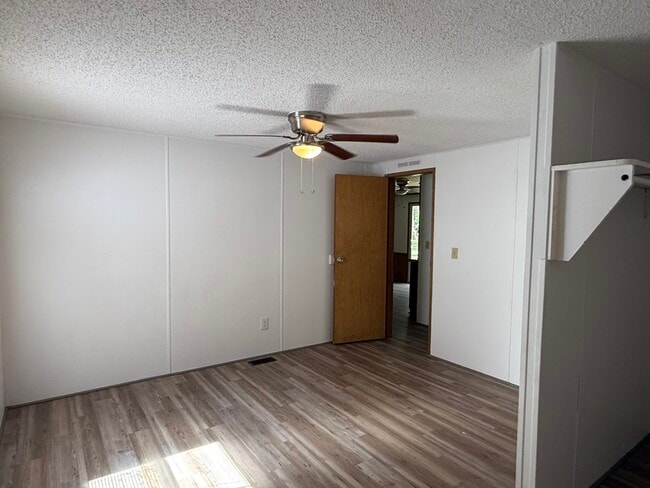 Building Photo - 7491 NW 165th St