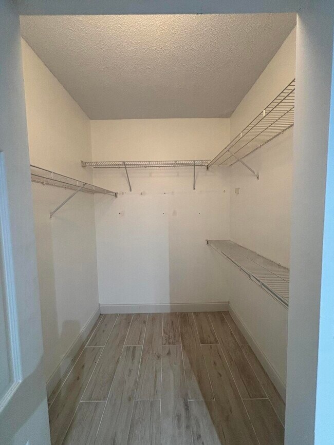 Building Photo - 11770 St Andrews Place