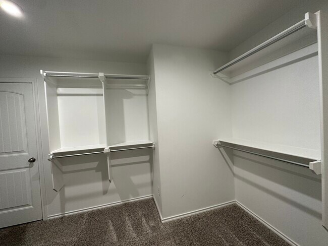 Master closet - 9905 Virginia Ave