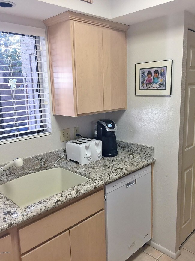 Building Photo - 4813 N 73rd St