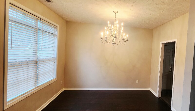 Building Photo - 7641 Crestwicke Crossing Dr