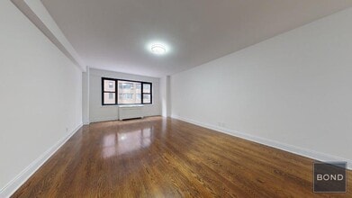 Building Photo - 405 E 56th St