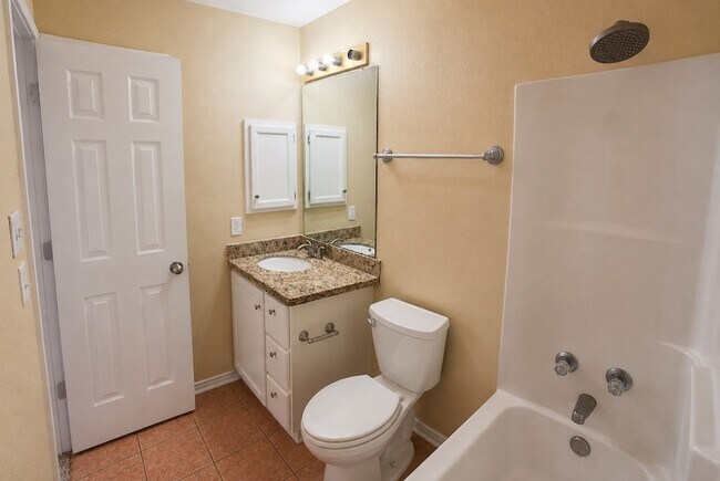 Building Photo - 24106 Broken Bow Ln