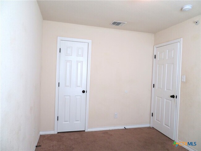 Building Photo - 14107 Veneto Dr