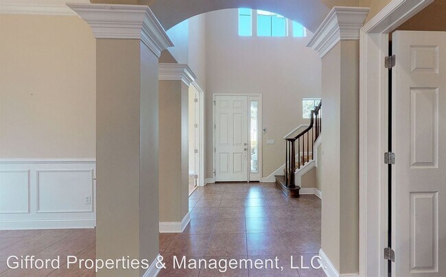 Building Photo - 4 br, 3.5 bath House - 595 Saddlestone Drive