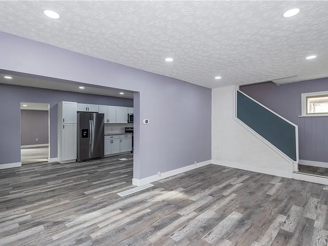 Building Photo - Welcome to 8519 Meeker Rd in Dayton!