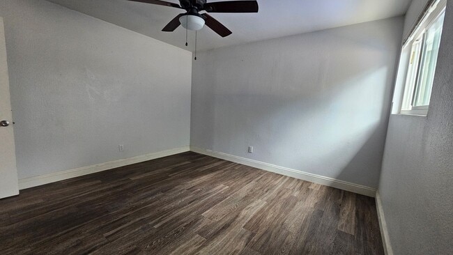 Building Photo - 4531-33 54th Street