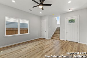Building Photo - 507 Linden Ave