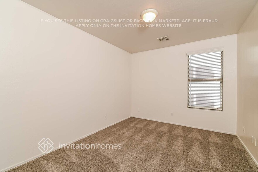 Building Photo - 2186 W Agrarian Hills Dr