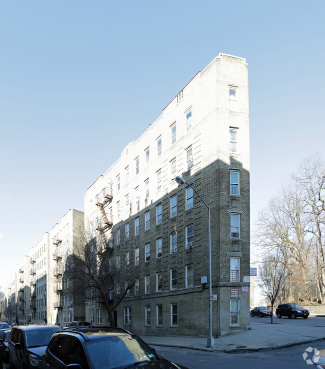 34333-3437 Gates Pl - 3433-3437 Gates Pl