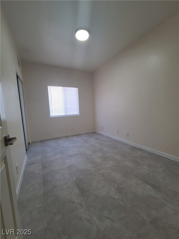 Building Photo - 1827 E Calvada Blvd