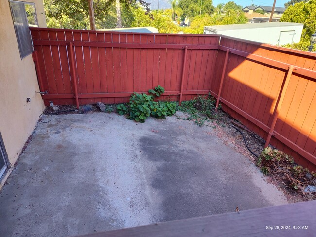 Private Fenced Patio - 2238 Barton Ln