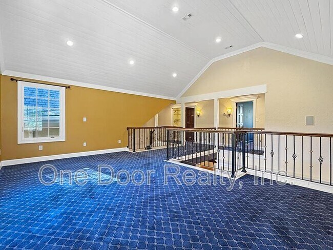 Building Photo - 109 Elizabeth Meriwether