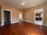 Building Photo - 37-39 Hotchkiss St