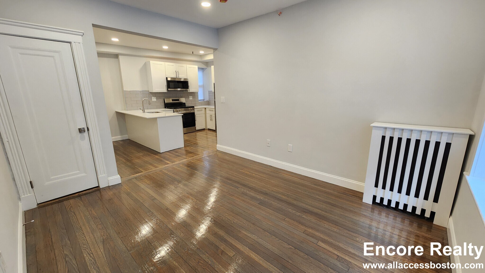 Building Photo - 11 Peterborough St