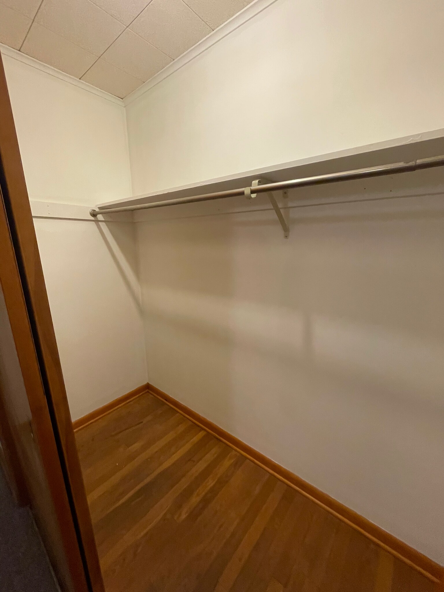 Building Photo - 156 S Chester St