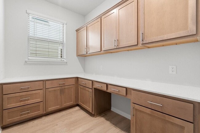 Building Photo - 132 Condesa St