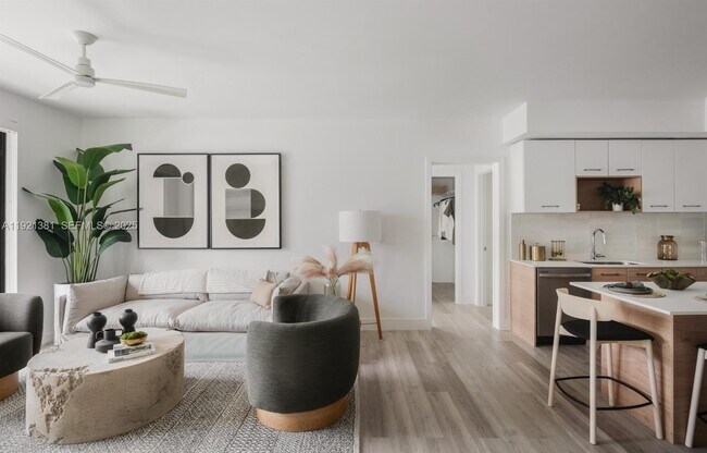 Building Photo - 1874 Heron Club Dr