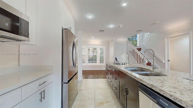 Building Photo - 15253 SW 111th St