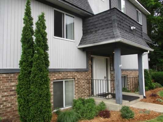 Building Photo - 729 Keenway Cir