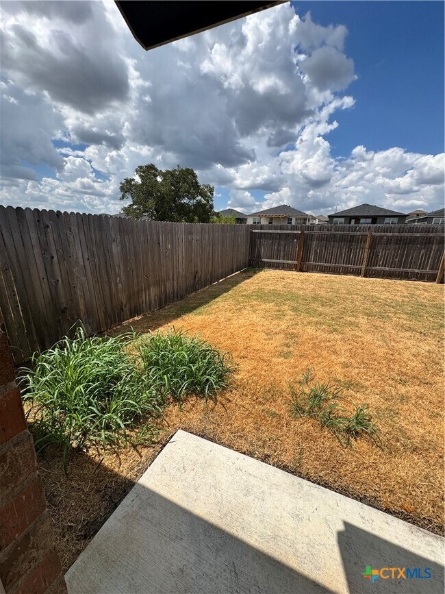 Building Photo - 1274 Lehmann Dr
