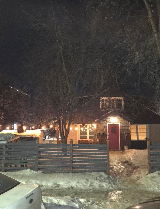 Building Photo - 1426 Orca St