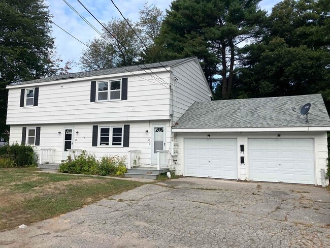 Primary Photo - 6 Willowbrook Dr