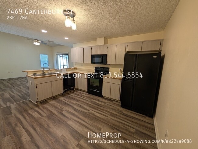 Building Photo - 7469 Canterbury St