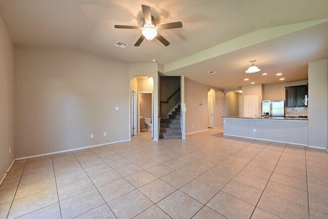 Building Photo - 374 Wincliff Dr