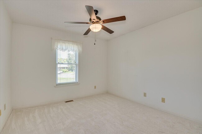 Building Photo - 4628 Peavine Ct