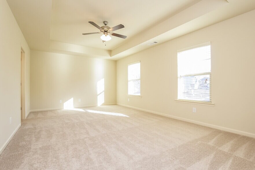 Building Photo - 231 Jefferson Ave