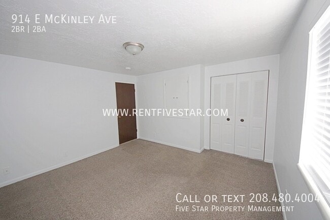Building Photo - 914F McKinley Ave