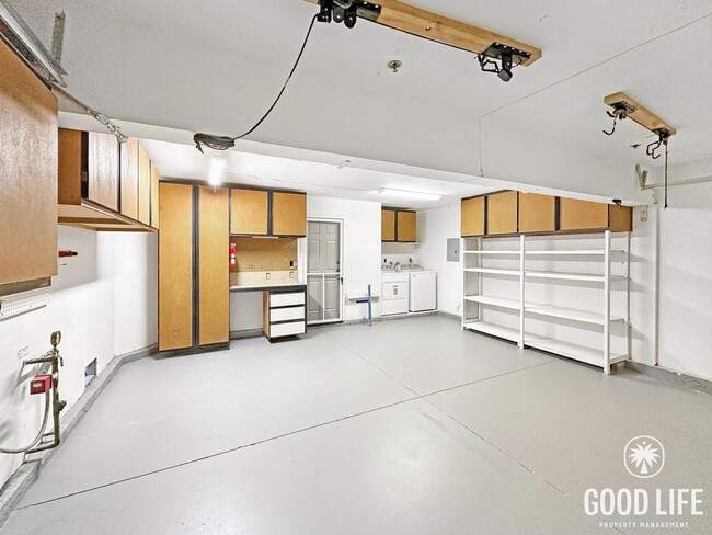 Building Photo - Fully Renovated End-Unit 3BD/2.5BA in Lake Forest with Views, Private Yard & 2-Car Garage