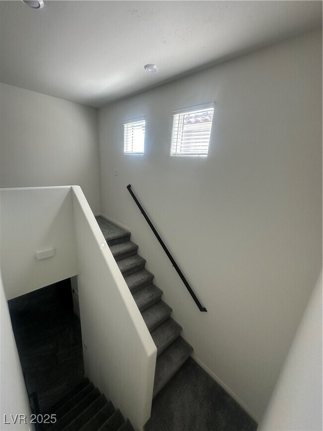 Building Photo - 6634 Tumoulin St