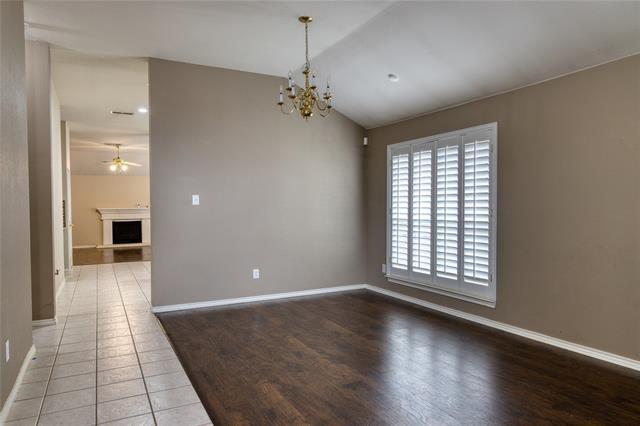 Building Photo - 8755 Sunset Trace Dr