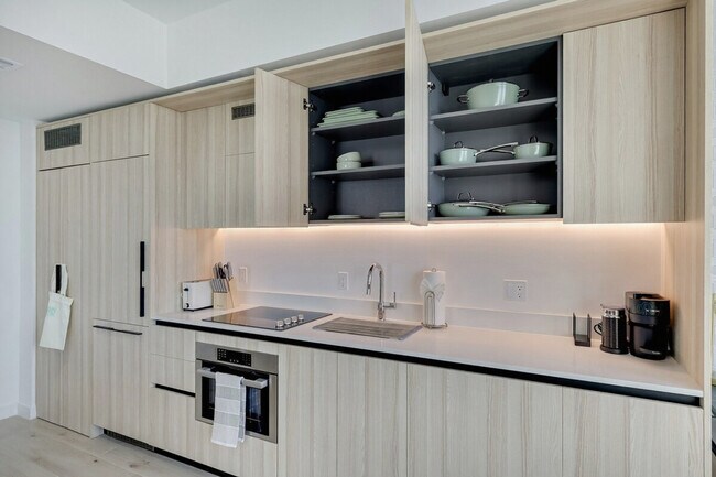 Building Photo - 20 NW 2nd St