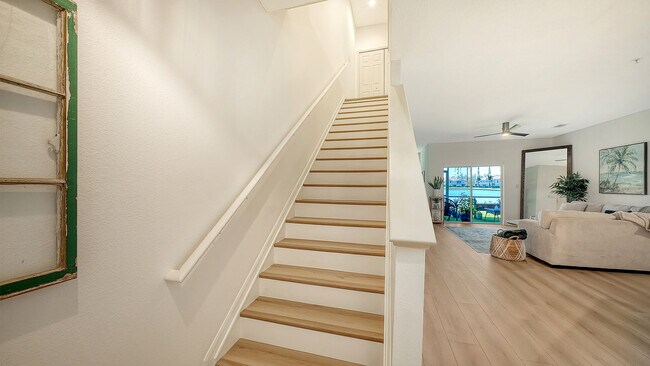 Building Photo - 3790 Parkridge Cir