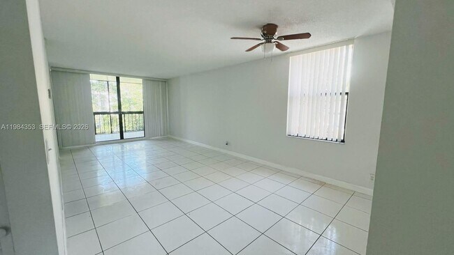 Building Photo - 8429 Forest Hills Dr