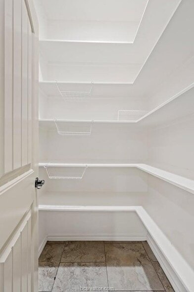Building Photo - 3821 Estes Pk