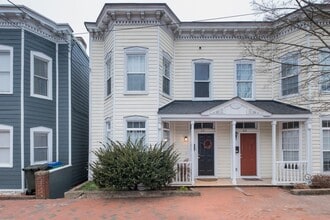 Building Photo - 2 BR/ 2 BA Historic Church Hill Home. Available February 10th!