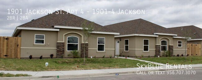 Building Photo - 1901 Jackson St