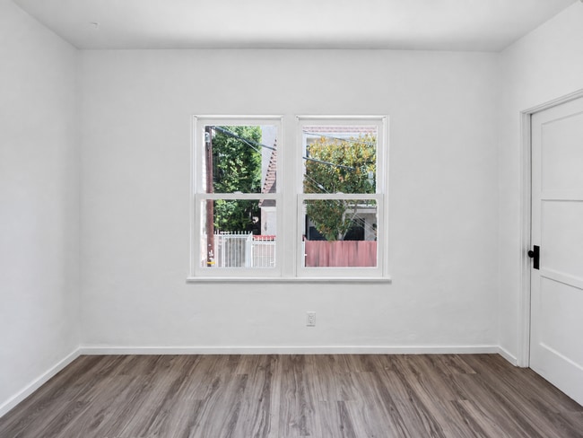 Building Photo - 1147 24th St