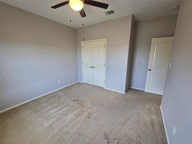 Building Photo - 108 Quarry Ln